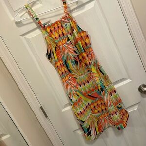 Like new. Small Crown & Ivy patterned dress.